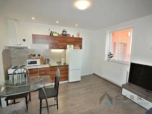 Pronájem bytu 2+kk, Liberec, Vrchlického, 40 m2
