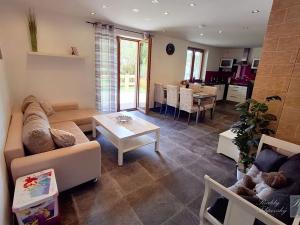 Prodej rodinného domu, Kraslice, Wolkerova, 92 m2