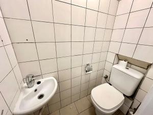 Pronájem obchodního prostoru, Praha - Nové Město, Krakovská, 40 m2