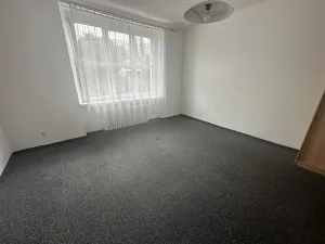 Pronájem bytu 1+kk, Praha - Michle, Nuselská, 35 m2