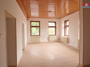 Pronájem bytu 2+kk, Trutnov - Střední Předměstí, Novodvorská, 50 m2