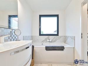 Prodej rodinného domu, Březí, Bezová, 106 m2