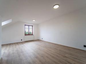 Prodej bytu 3+kk, Jesenice, Mezi Domy, 81 m2