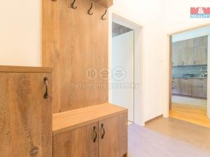 Pronájem bytu 2+kk, Praha - Dejvice, Zikova, 42 m2