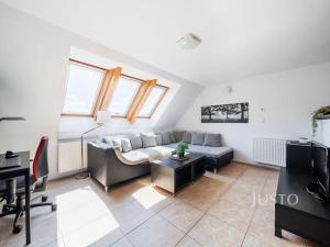 Prodej bytu 3+kk, České Budějovice, Rudolfovská tř., 66 m2