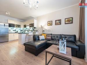 Prodej bytu 2+kk, Praha - Dolní Měcholupy, Kardausova, 52 m2