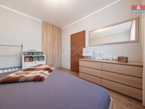 Prodej bytu 2+kk, Praha - Dolní Měcholupy, Kardausova, 52 m2