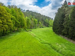 Prodej zahrady, Bílá Hlína, 1800 m2
