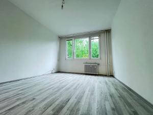 Pronájem bytu 1+kk, Praha - Záběhlice, Mečíková, 25 m2
