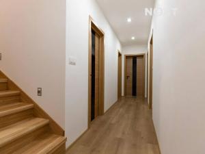 Pronájem rodinného domu, Zlín, 190 m2