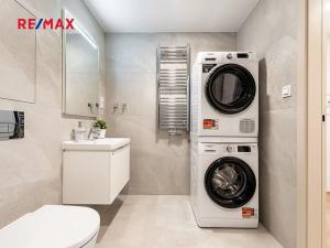 Pronájem bytu 1+kk, Praha - Žižkov, Malešická, 35 m2