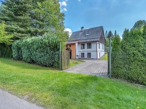 Prodej rodinného domu, Janov, 250 m2