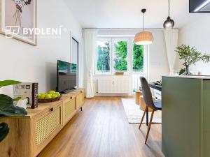 Prodej bytu 3+kk, Teplice, Buzulucká, 56 m2