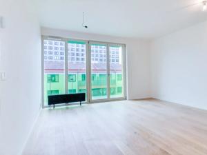 Pronájem bytu 1+kk, Praha - Vršovice, Archangelská, 34 m2