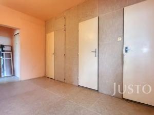 Prodej bytu 3+1, Písek, Smrkovická, 69 m2