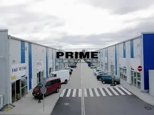 Pronájem kanceláře, Praha - Malešice, Tiskařská, 54 m2
