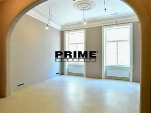 Pronájem kanceláře, Praha - Nové Město, Spálená, 164 m2