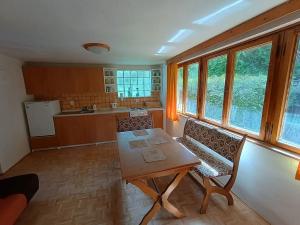 Prodej chaty, Slapy, 72 m2