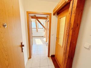 Pronájem bytu 1+kk, Praha - Smíchov, Rozkošného, 44 m2