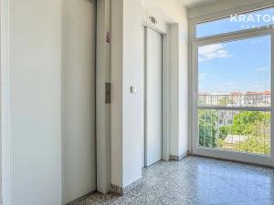 Pronájem bytu 3+1, Praha - Vinohrady, U Zvonařky, 121 m2