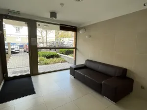 Pronájem bytu 2+kk, Praha - Smíchov, U Okrouhlíku, 49 m2