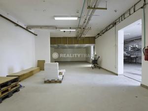 Pronájem obchodního prostoru, Strakonice, Povážská, 300 m2