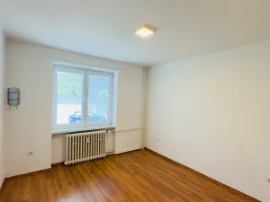 Pronájem bytu 3+1, Holice, Josefská, 70 m2
