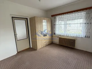Prodej bytu 4+1, Osek, 140 m2