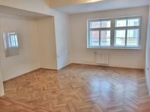 Pronájem bytu 2+1, Praha - Staré Město, Celetná, 90 m2