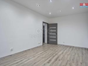 Prodej bytu 2+1, Karviná - Mizerov, Na Kopci, 51 m2