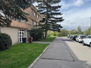 Prodej bytu 1+kk, Praha - Hostivař, Azalková, 24 m2