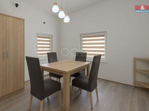 Prodej rodinného domu, Velemyšleves, 62 m2