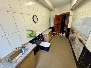 Pronájem obchodního prostoru, Praha - Újezd nad Lesy, Starokolínská, 8 m2