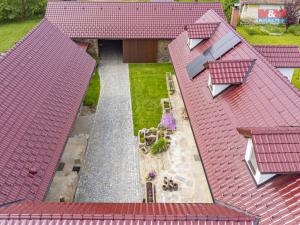 Prodej rodinného domu, Rodná - Nahořany, 276 m2