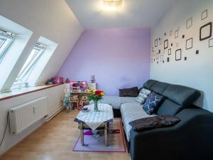 Prodej bytu 3+kk, Mikulov, Pod Strání, 65 m2