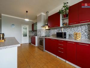 Prodej rodinného domu, Cheb, Jabloňová, 290 m2