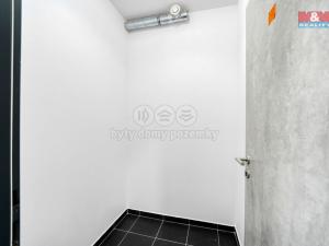 Pronájem bytu 1+kk, Plzeň, Měděná, 40 m2