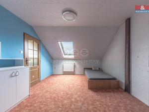 Prodej bytu 2+1, Lom, Husova, 60 m2