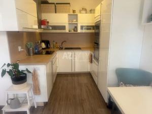 Prodej bytu 1+1, Praha - Kamýk, Freiwaldova, 38 m2