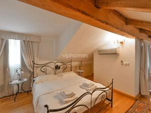 Pronájem bytu 3+kk, Praha - Nové Město, Truhlářská, 129 m2