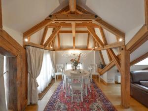 Pronájem bytu 3+kk, Praha - Nové Město, Truhlářská, 129 m2
