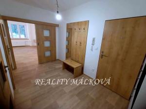 Pronájem bytu 2+kk, Pardubice, Nerudova, 57 m2