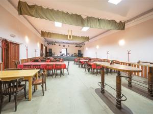 Prodej výrobních prostor, Plzeň - Božkov, Božkovské náměstí, 884 m2