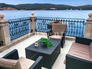 Prodej vily, Vis, Chorvatsko, 550 m2