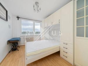 Pronájem bytu 3+1, Praha - Bohnice, Dolákova, 64 m2