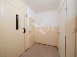 Pronájem bytu 3+1, Praha - Bohnice, Dolákova, 64 m2