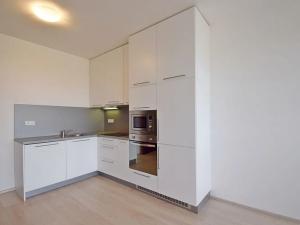 Pronájem bytu 2+kk, Praha - Hlubočepy, Hugo Haase, 54 m2