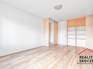 Pronájem bytu 2+1, Ostrava, Bachmačská, 62 m2