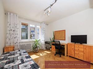 Prodej bytu 3+1, Roztoky, 82 m2