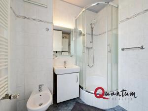 Prodej rodinného domu, Jesenice, Jalovcová, 210 m2